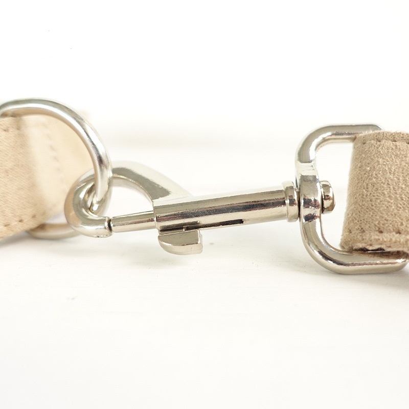 White Collar Leash 7